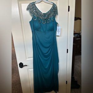 20W Green formal gown
